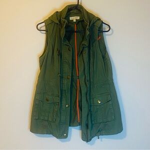 41 Hawthorn Green Vest with Bright Orange Trim